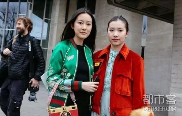 每一季时装周街拍,都是一本行走的穿搭教科书