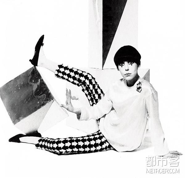 黑白分明无美丑，唯有融合才最美