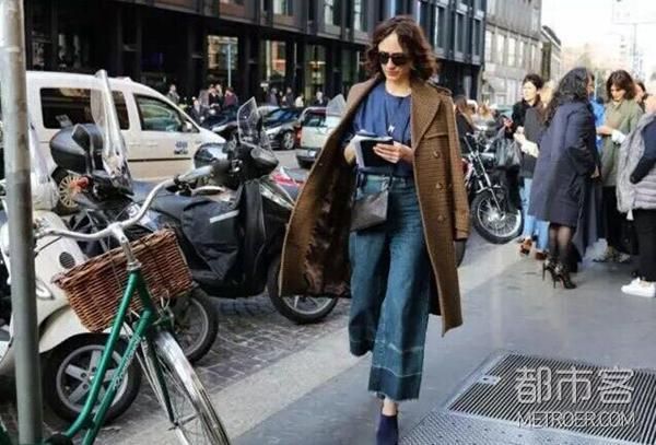 每一季时装周街拍,都是一本行走的穿搭教科书