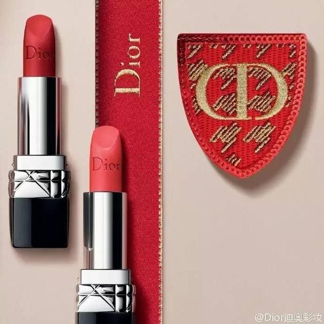 刘亦菲景甜穿 Dior 秒变仙女小公主,而这个牌子要卖掉了