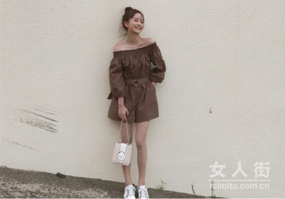 懒人愁穿搭?一条连体裤拯救盛夏的你