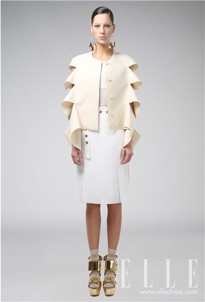 AGNONA SS15 TRE系列探秘:新绑带艺术