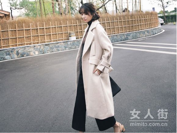 今冬超流行穿搭法,安然Get女神气质